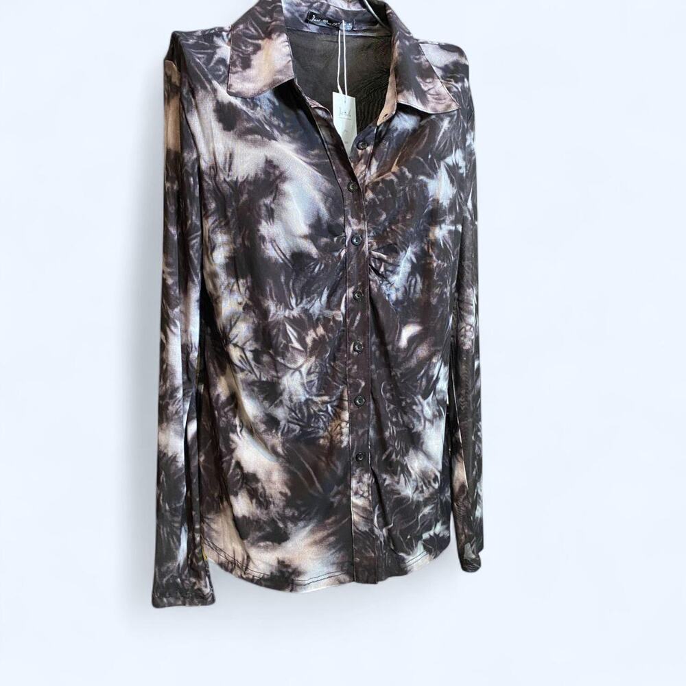NWT!! Just Quella ABSTRACT DOUBLE-LAYER MESH BUTTON DOWN BLOUSE Size XL
